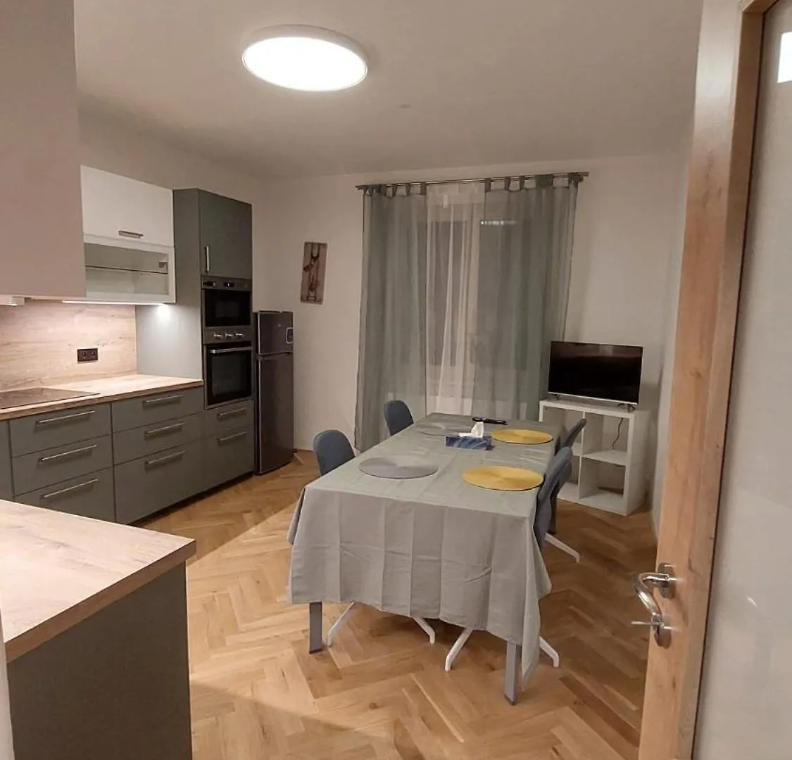 Spoon Apartment Prague 1A 0*,